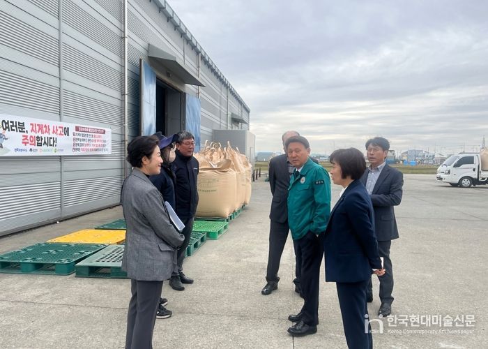 강임준 군산시장, 2024년산 공공비축미곡 매입 현장 방문 격려