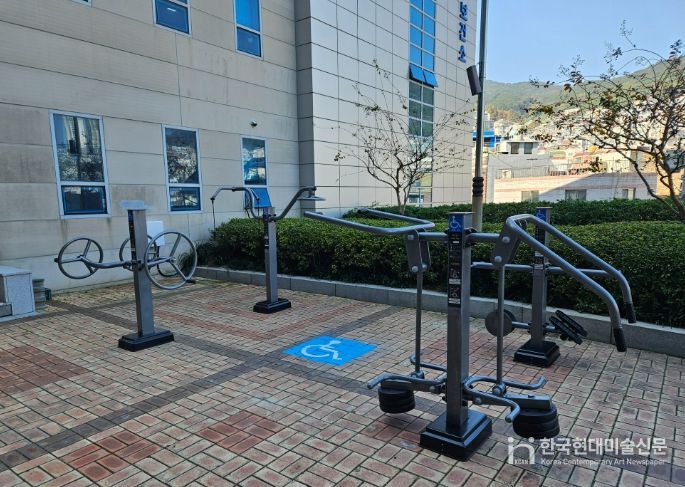 장애인 전용 야외 운동기구 설치로 생활체육 환경