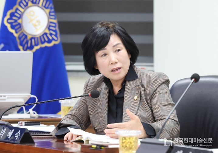 박혜숙 의원(송천 1동)