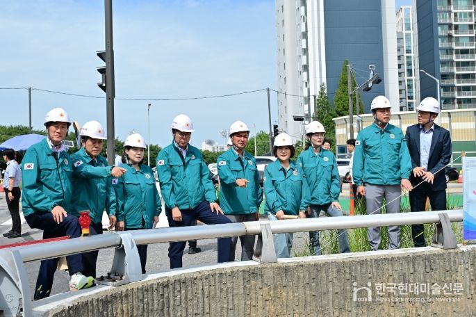 서부간선도로 오목교 교차로 평면화 공사 현장 방문