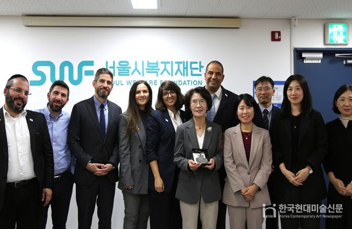 27일 오후 3시 30분, 서울복지재단에서 서울시와 이스라엘 사회복지부 관계자들이 모여 '고립예방 정책교류 간담회'를 개최했다.