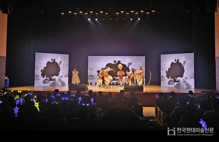 광복80주년 기념공연, 동두천시 시민회관에서 개최