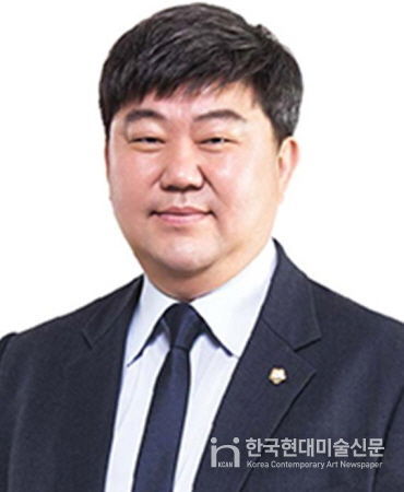 부산광역시의회 전원석 의원, “보전하겠다던 이기대, 대규모 예술공원으로 개발 전환... 정책 일관성 상실”