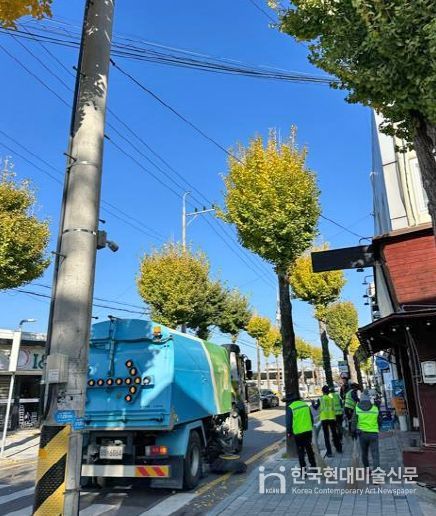 임실군, 가을철 낙엽 집중 수거로 불편 최소화