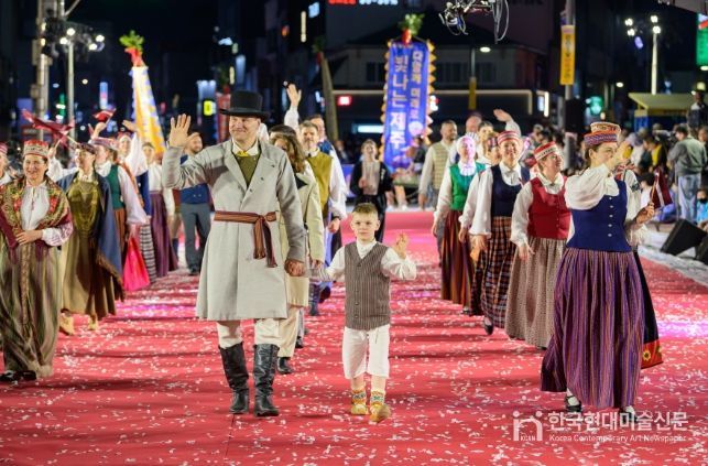 강릉단오제- 국외초청단