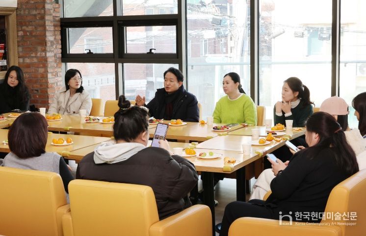 김찬진 동구청장, 장애인체육회 프로그램 참여 장애학생들과‘동구랑 스틸랜드’방문