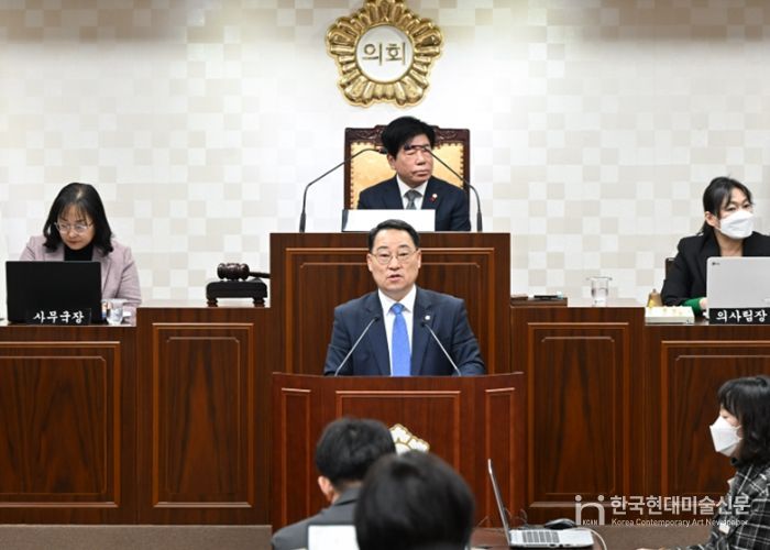해운대구의회 이상곤 의원이 제291회 임시회 2차 본회의에서 5분 발언을 하고 있다.