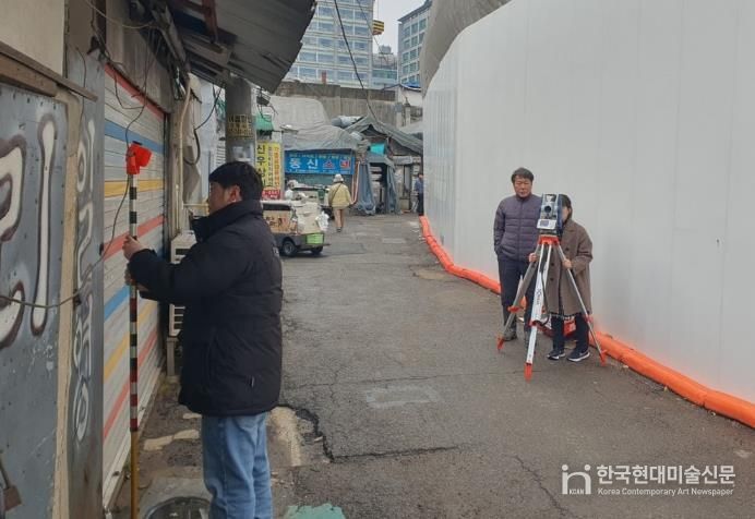 세운5구역 노후건물 측정점 설치 모습