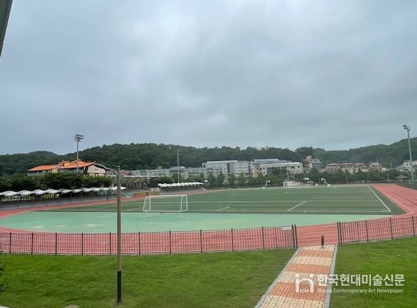 강화군, 2만㎡ 규모 축구장 인조잔디 전면 교체
