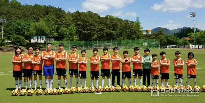 축구단 단체사진