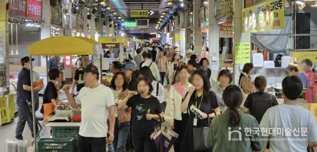 청주시 전통시장에 활력… 야시장·체험·시설개선 확대