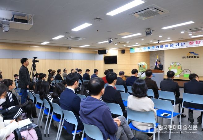 대구 수성구는 유소년 기초체력 향상과 생활체육 활성화를 위해 지난 21일 수성구청 대강당에서 ‘수성구 리틀 줄넘기단’ 창단식을 개최했다.