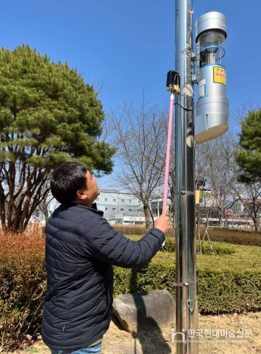 기피제 분사함 및 포충기 4월부터 본격 가동