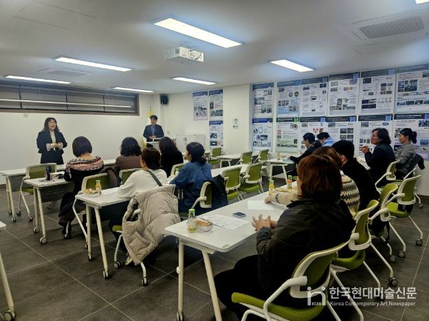 청소년 아지트 간담회 및 현판식