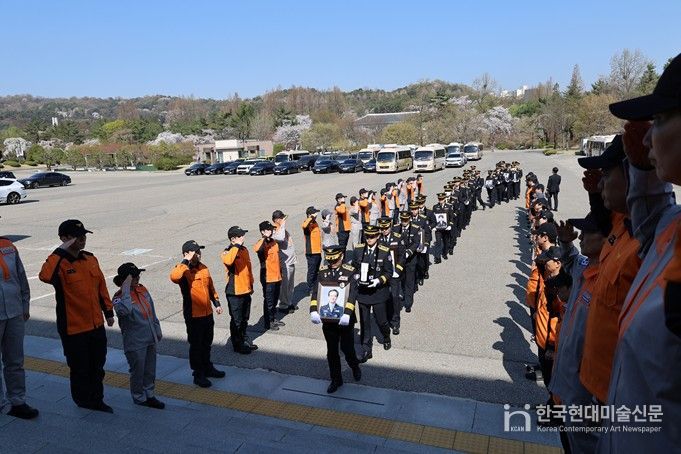합동 안장식(현충관 영현 입장)